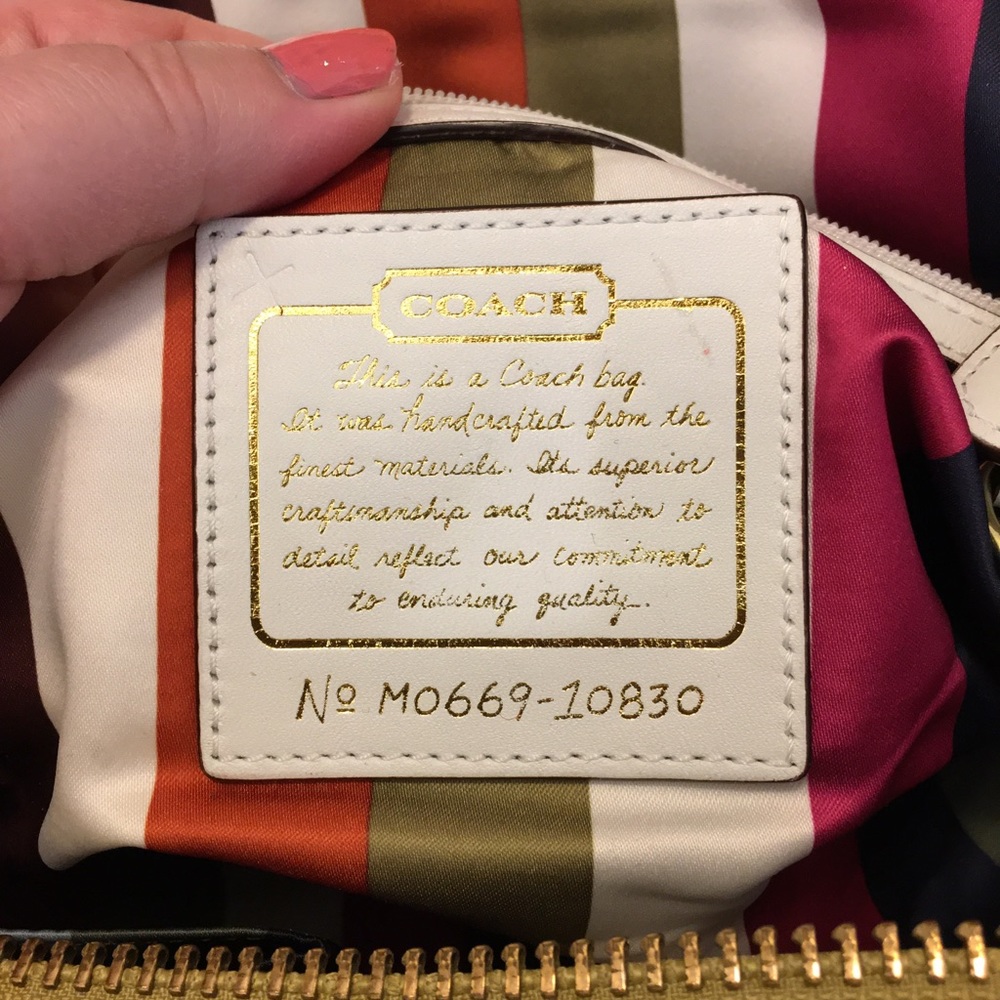 Coach Legacy leather and canvas satchel - Picture 5 of 6